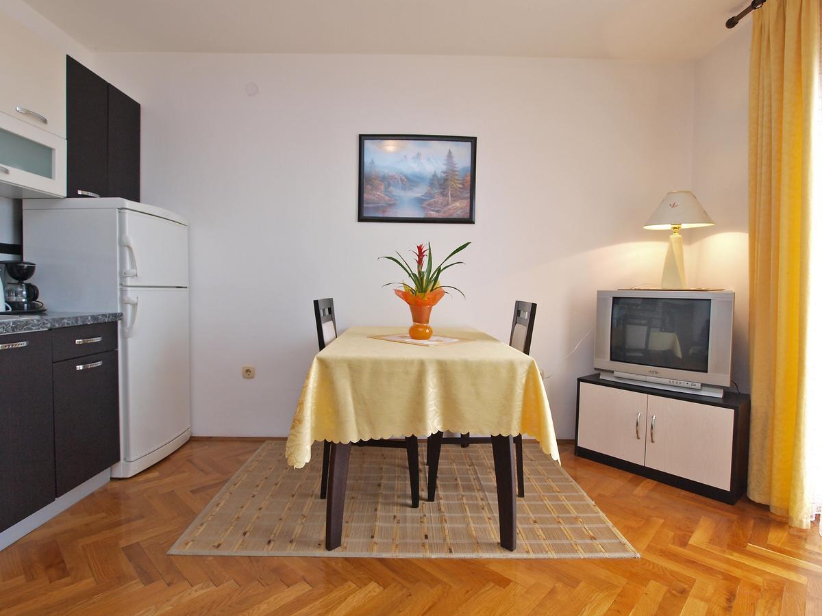 Apartments Milan 1048 Rovinj Luaran gambar
