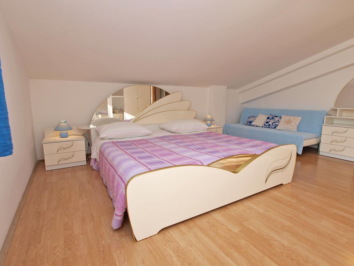 Apartments Milan 1048 Rovinj Luaran gambar