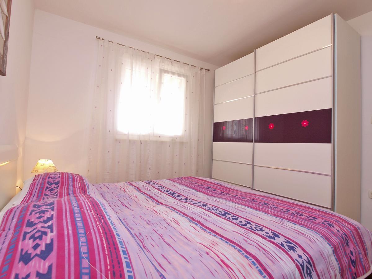 Apartments Milan 1048 Rovinj Luaran gambar